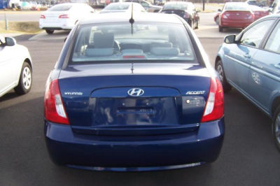 2011 Hyundai Accent GLS