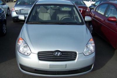 2011 Hyundai Accent  GLS