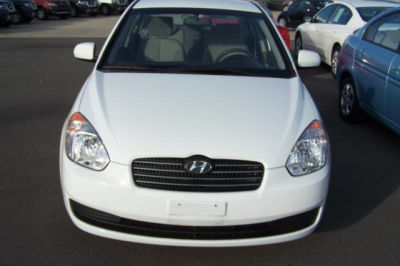 2011 Hyundai Accent GLS