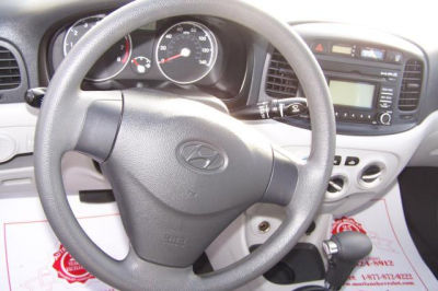 2011 Hyundai Accent GLS