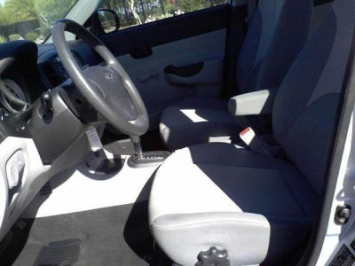 2011 Hyundai Accent  GLS