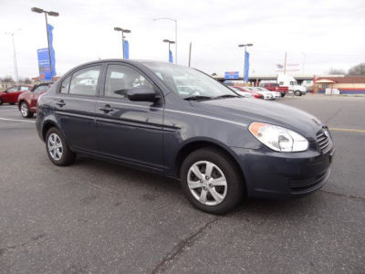 2011 Hyundai Accent  GLS