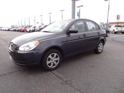 2011 Hyundai Accent  GLS