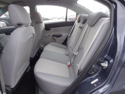 2011 Hyundai Accent  GLS