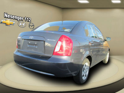 2011 Hyundai Accent  GLS