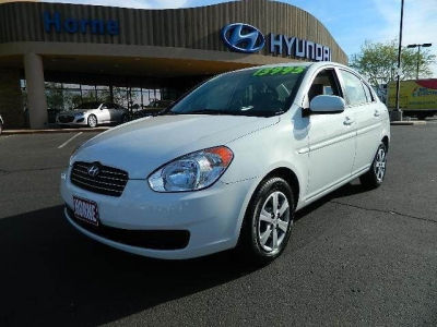 2011 Hyundai Accent  GLS
