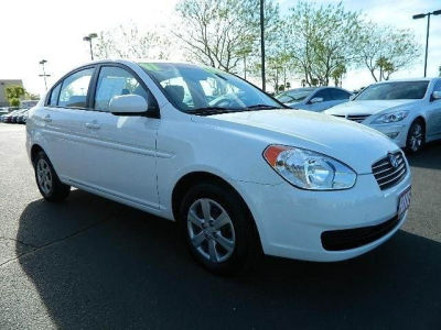2011 Hyundai Accent GLS