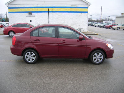 2011 Hyundai Accent  GLS