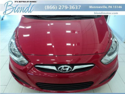 2012 Hyundai Accent  GLS