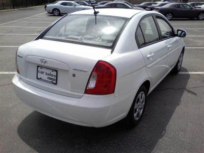 2011 Hyundai Accent GLS