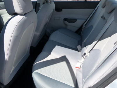 2011 Hyundai Accent  GLS
