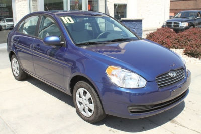 2011 Hyundai Accent  GLS