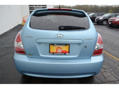 2009 Hyundai Accent  SE
