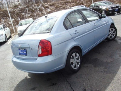 2011 Hyundai Accent GLS