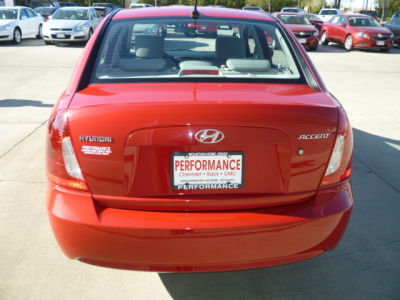 2011 Hyundai Accent GLS