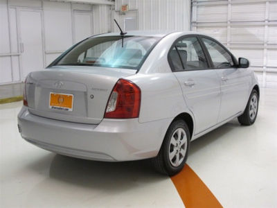 2010 Hyundai Accent GLS