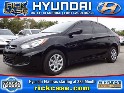 2012 Hyundai Accent  GLS