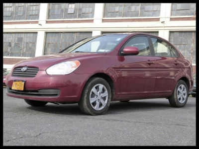 2011 Hyundai Accent GLS