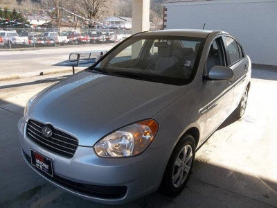 2011 Hyundai Accent GLS