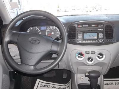 2011 Hyundai Accent GLS