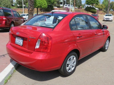 2011 Hyundai Accent GLS