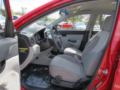 2011 Hyundai Accent GLS