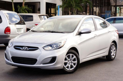 2012 Hyundai Accent  GLS