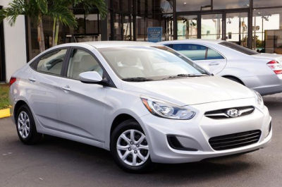 2012 Hyundai Accent  GLS