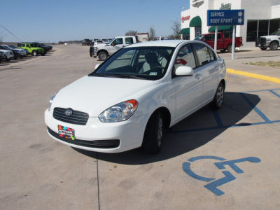 2011 Hyundai Accent GLS