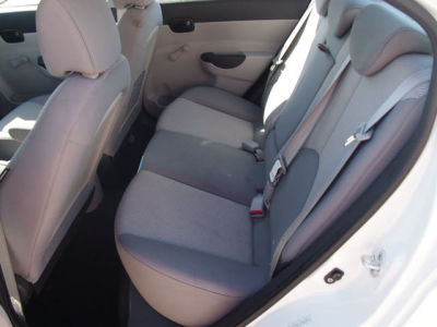 2011 Hyundai Accent GLS