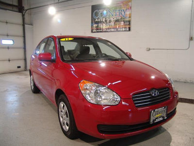2011 Hyundai Accent  GLS
