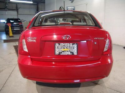 2011 Hyundai Accent GLS