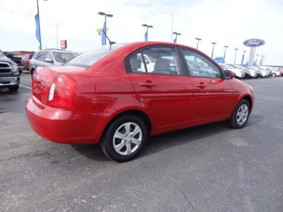 2011 Hyundai Accent  GLS