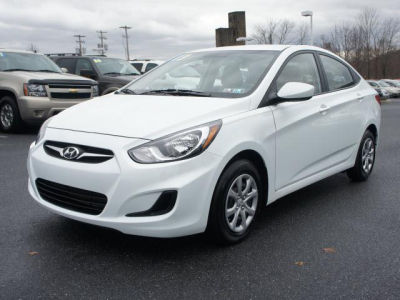 2013 Hyundai Accent GLS