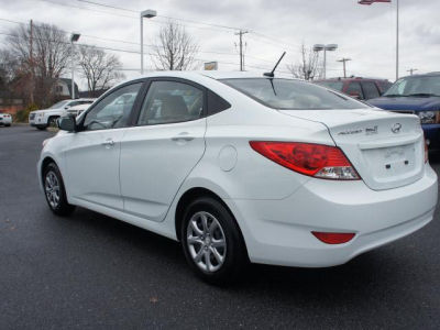 2013 Hyundai Accent GLS