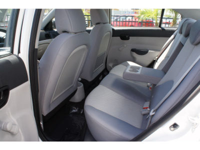 2010 Hyundai Accent GLS