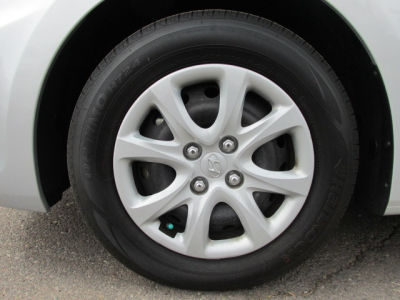 2012 Hyundai Accent  GLS