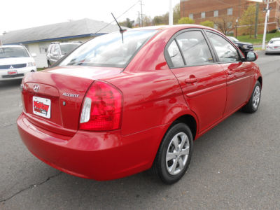 2011 Hyundai Accent  GLS