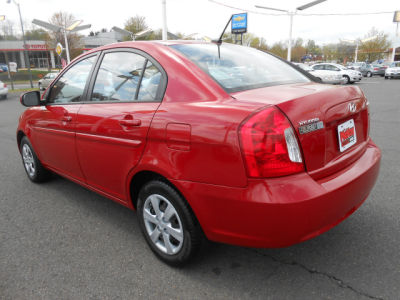 2011 Hyundai Accent  GLS