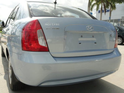 2011 Hyundai Accent  GLS
