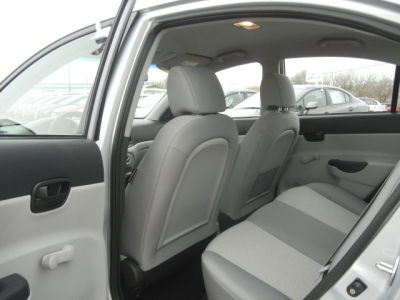 2011 Hyundai Accent GLS