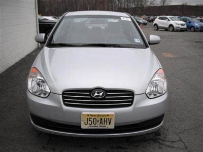 2011 Hyundai Accent  GLS