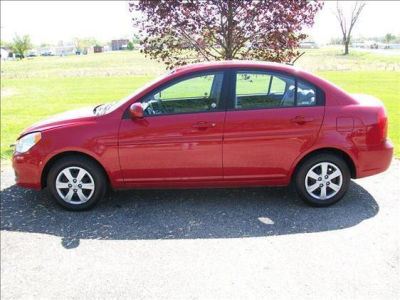 2011 Hyundai Accent  GLS
