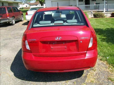 2011 Hyundai Accent GLS
