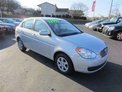 2011 Hyundai Accent GLS