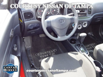 2010 Hyundai Accent  GS