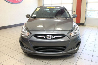 2012 Hyundai Accent  GLS