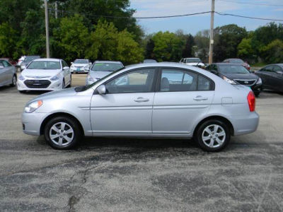 2011 Hyundai Accent  GLS
