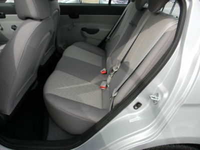2011 Hyundai Accent  GLS