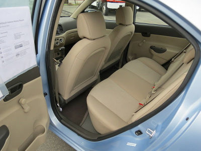 2011 Hyundai Accent GLS